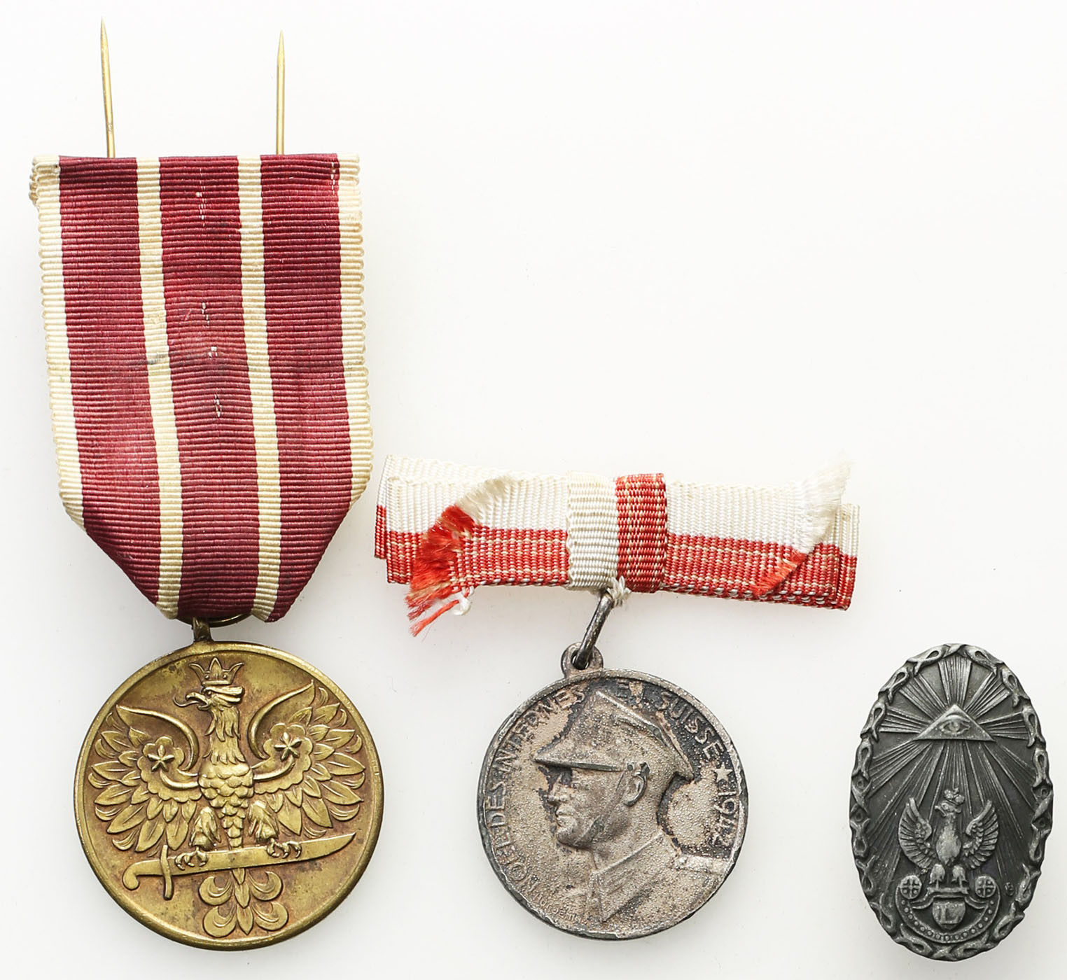 II RP. Medal Polska Swemu Obrońcy, Medal Boże Narodzenie, Odznaka patriotyczna, 3 szt.